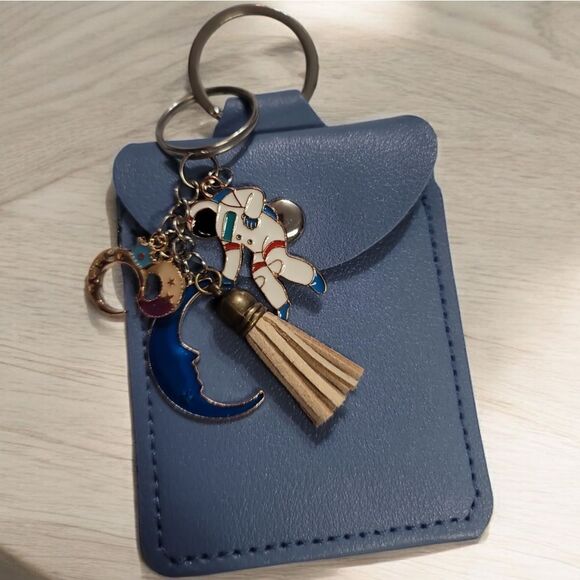FASHION KEY AND CARD HOLDER ASST. STYLES - Picture 4 of 5